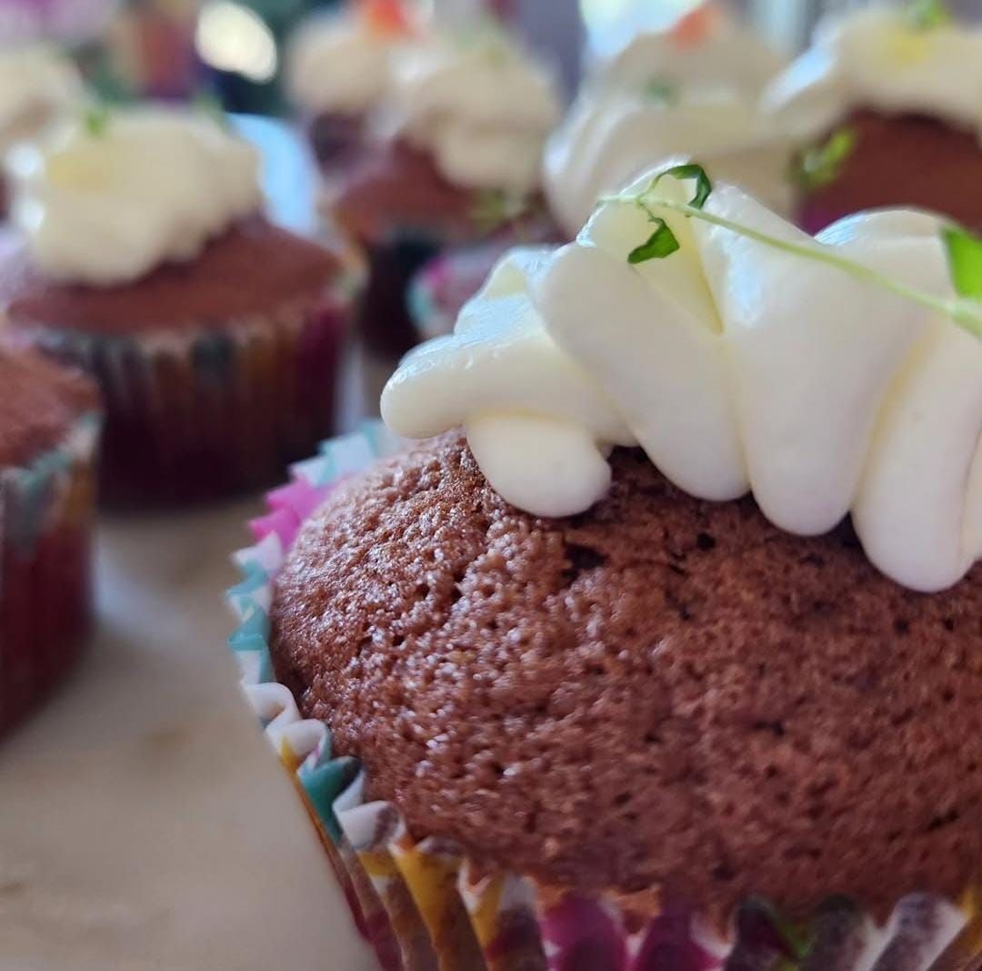Red Velvet Cup Cake with Cream Cheese Icing