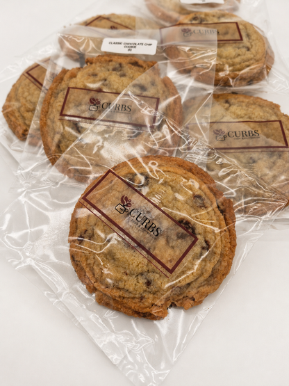 CLASSIC CHOCOLATE CHIP COOKIE