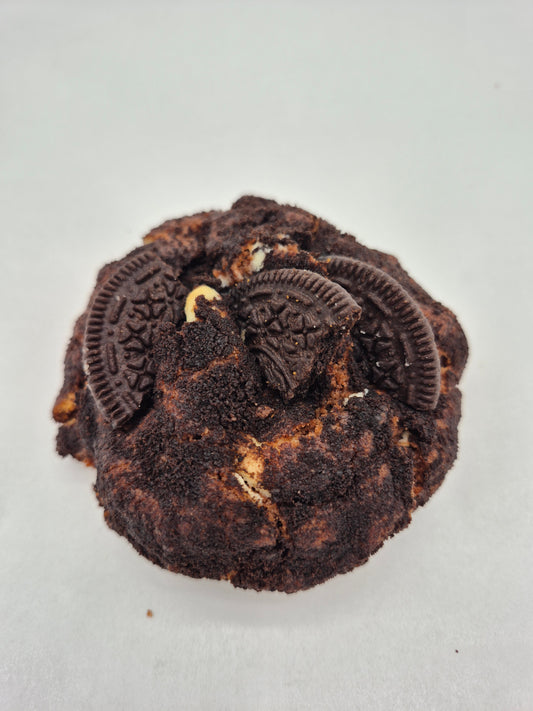 Cookies & Cream Double Chocolate NY Cookie